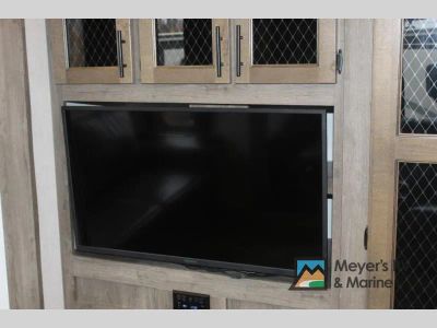 2022 Forest River RV Sabre - Photo 28