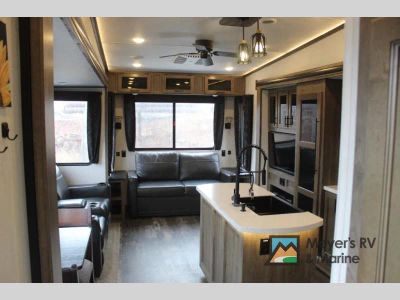 2022 Forest River RV Sabre - Photo 22
