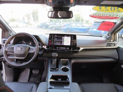 2023 Toyota SIENNA XSE - Photo 24