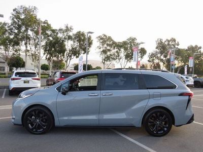 2023 Toyota SIENNA XSE - Photo 7