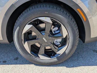 2026 Kia Sorento Hybrid — photo 11 view