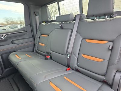 2026 GMC Sierra 1500 — photo 18 view