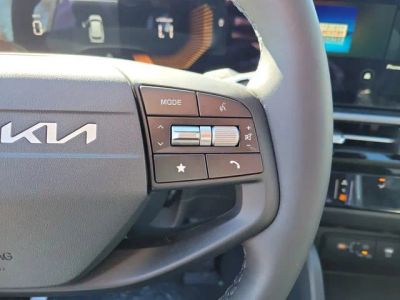 2026 Kia Sportage — photo 12 view