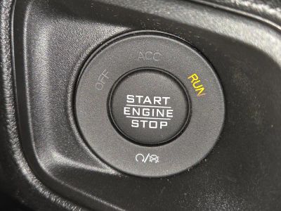 2026 Jeep Wrangler — photo 30 view