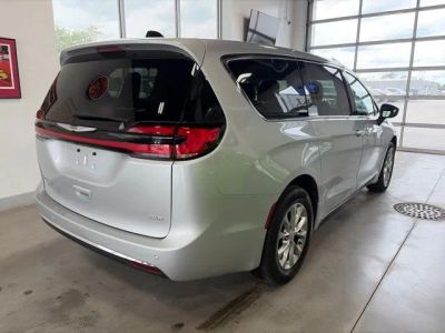 2023 Chrysler Pacifica — interior view