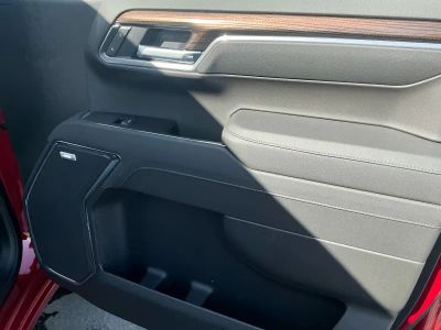 2026 Chevrolet Silverado 1500 — photo 21 view