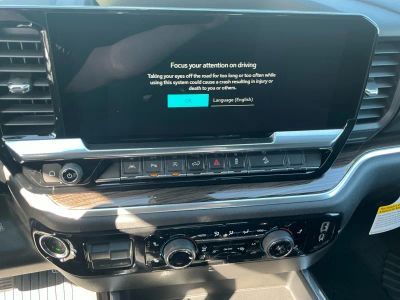 2026 Chevrolet Silverado 1500 — photo 12 view