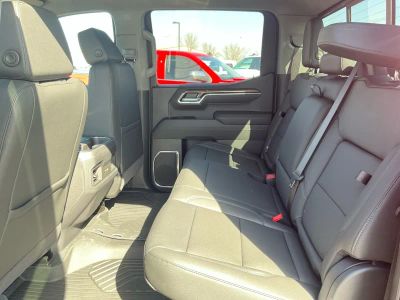 2026 Chevrolet Silverado 1500 — photo 17 view