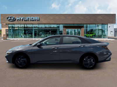 2026 Hyundai Elantra - Photo 3