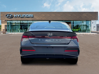 2026 Hyundai Elantra - Photo 6