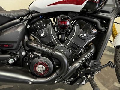 2025 Indian Motorcycle 101 Scout Ghost White Metallic with Graphics - Photo 11