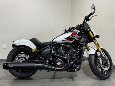 2025 Indian Motorcycle 101 Scout Ghost White Metallic with Graphics - Photo 7