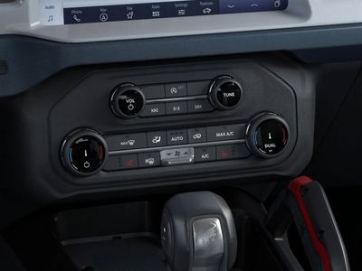 2026 Ford Bronco - Photo 14