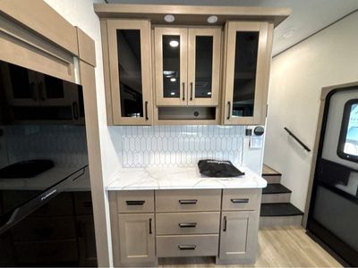 2026 Grand Reflection 150 Series - Photo 14