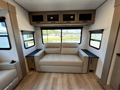 2026 Grand Reflection 150 Series - Photo 11