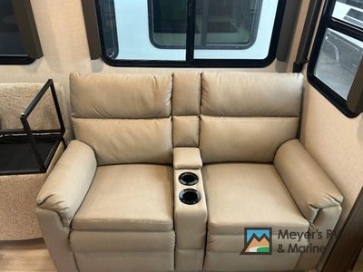2026 Keystone RV Cougar Half-Ton - Photo 13