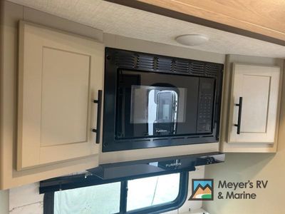 2026 Keystone RV Cougar Half-Ton - Photo 18