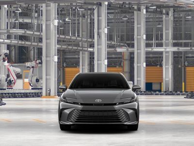 2026 Toyota Camry — photo 17 view