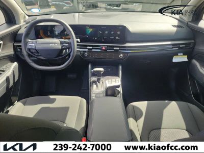 2026 Kia Sportage — photo 14 view