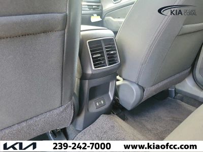 2026 Kia Sportage — photo 12 view