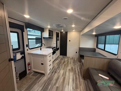 2027 Jayco Jay Flight SLX - Photo 5