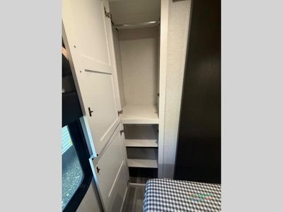 2027 Jayco Jay Flight SLX - Photo 24