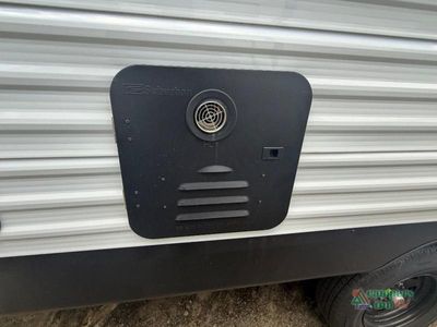 2027 Jayco Jay Flight SLX - Photo 6