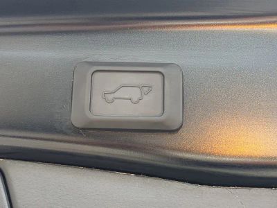 2023 Toyota RAV4 — photo 15 view