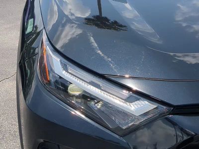 2023 Toyota RAV4 — photo 10 view