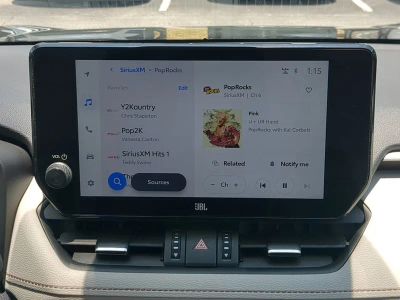 2023 Toyota RAV4 — photo 21 view