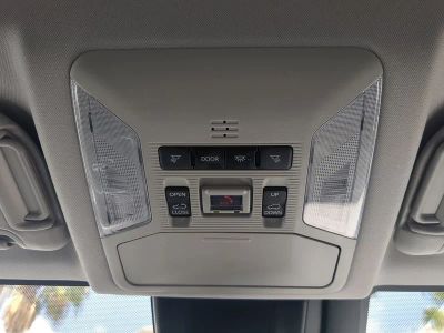 2023 Toyota RAV4 — photo 25 view
