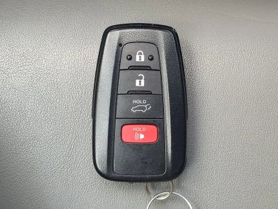 2023 Toyota RAV4 — photo 37 view
