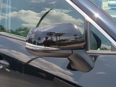 2023 Toyota RAV4 — photo 12 view