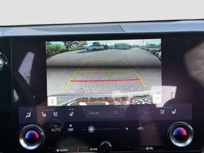 2025 Lexus NX — photo 33 view