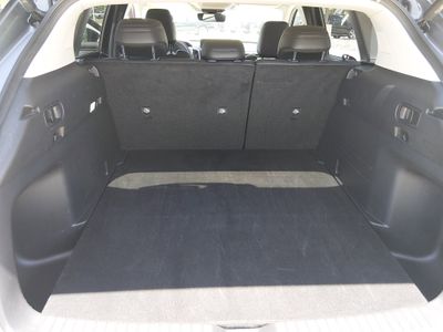 2025 Mazda CX-50 - Photo 11