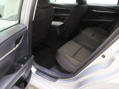 2025 Toyota Camry FWD - Photo 26