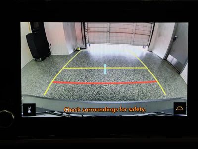 2025 Toyota Camry FWD - Photo 20