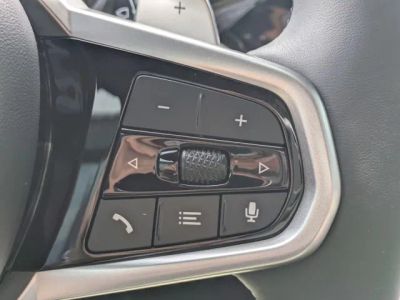 2025 BMW 3 Series — photo 19 view