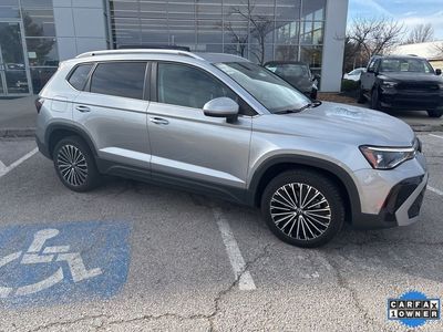2025 Volkswagen Taos - Photo 38