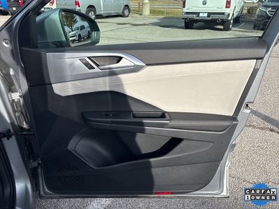 2025 Volkswagen Taos - Photo 54