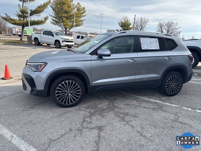 2025 Volkswagen Taos - Photo 15