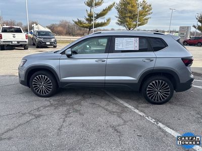 2025 Volkswagen Taos - Photo 18