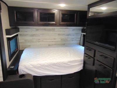 2022 Jayco Jay Feather Micro — photo 7 view