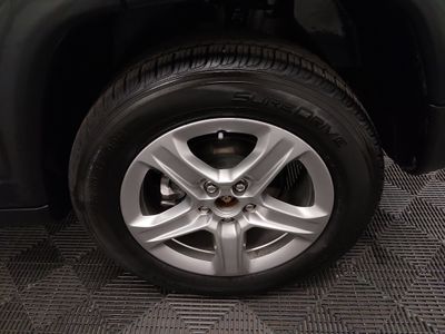 2024 Jeep Compass — photo 10 view