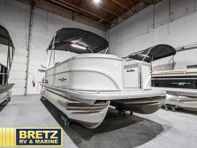 2026 Sun Tracker Party Barge - Photo 3