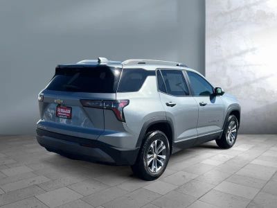 2025 Chevrolet Equinox — engine compartment view