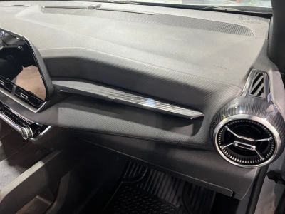 2025 Chevrolet Equinox — photo 12 view