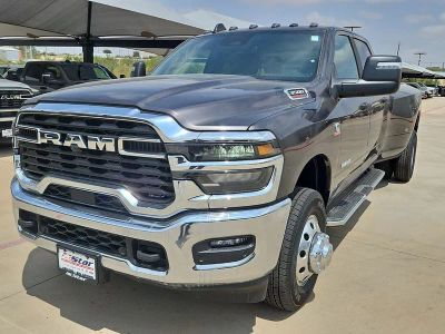2026 RAM 3500 Big Horn in Granite Crystal Metallic Clearcoat — front three-quarter view