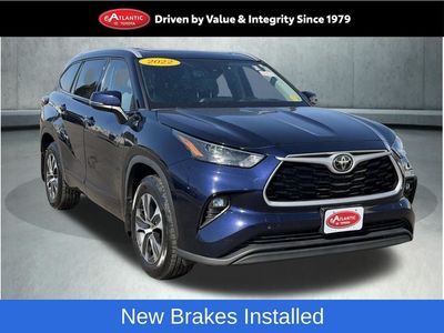 2022 Toyota Highlander - Photo 1
