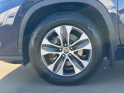 2022 Toyota Highlander - Photo 27